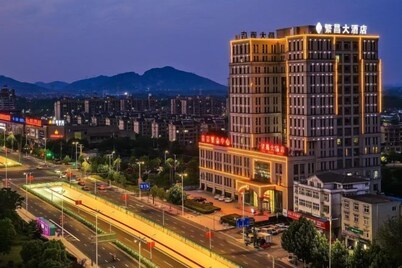 Fan Chang Hotel