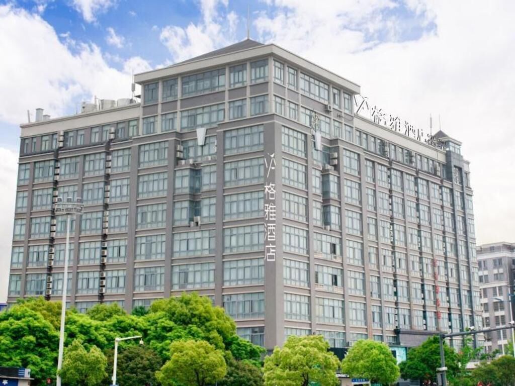 المنشأة من الخارج