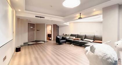 Xiangjun Hotel, Shuangfeng County