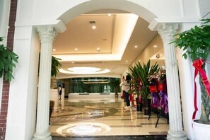 Interior - Yibo Garden Hotel (Zhenxiong)
