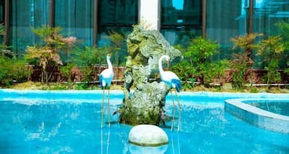 Yibo Garden Hotel