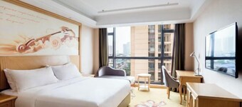 Vienna Hotel (Chongqing Dazu Stone Carving)