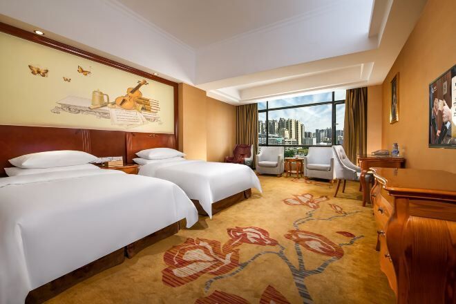 Desk, laptop workspace, free WiFi