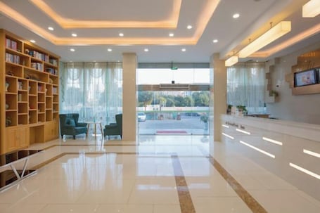 Salón en el vestíbulo. GreenTree Inn (Yancheng Hongxing Meikailong Century Avenue)