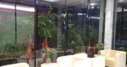 City Comfort Inn (Sports Square)