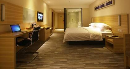 City Comfort Inn (Sports Square)