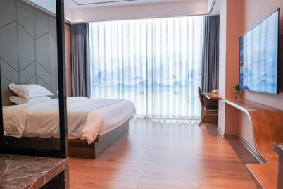 Shibazi Hotel