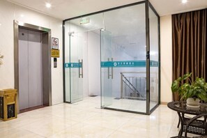 Unclassified image, 2 of 41, button - Jungle Express Hotel (Nanning)