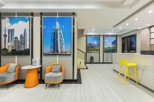 City Youpin Hotel (Wuhan Zuoling New City)