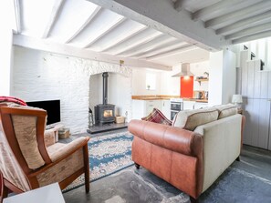 Cottage | Interior