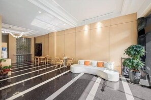 Lobby lounge - starhao hotel (Xiushan County)
