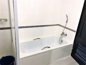 Condo, 1 Bedroom, Smoking, Balcony | Bathroom | Towels - Large Studio With Balcony - TW Platinum Suites, Jomtien (Pattaya)