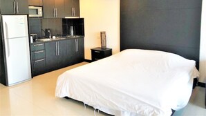 公寓式客房, 1 间卧室, 吸烟房, 阳台 | 1 多间卧室