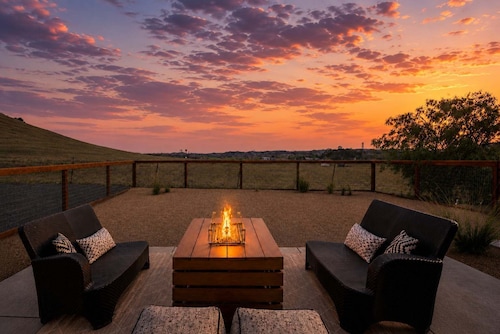 San Luis Obispo Wine Country Retreat