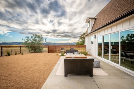 Terrace/patio. San Luis Obispo Wine Country Retreat