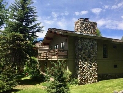 Ideally Located, Sun Valley Ski Chalet