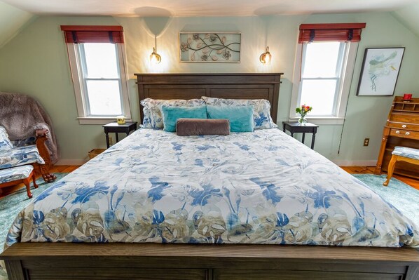 3 Schlafzimmer, Schreibtisch, Bügeleisen/Bügelbrett, kostenloses WLAN