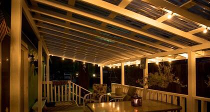 Mt Rainier & White Pass Family Getaway + Hot Tub
