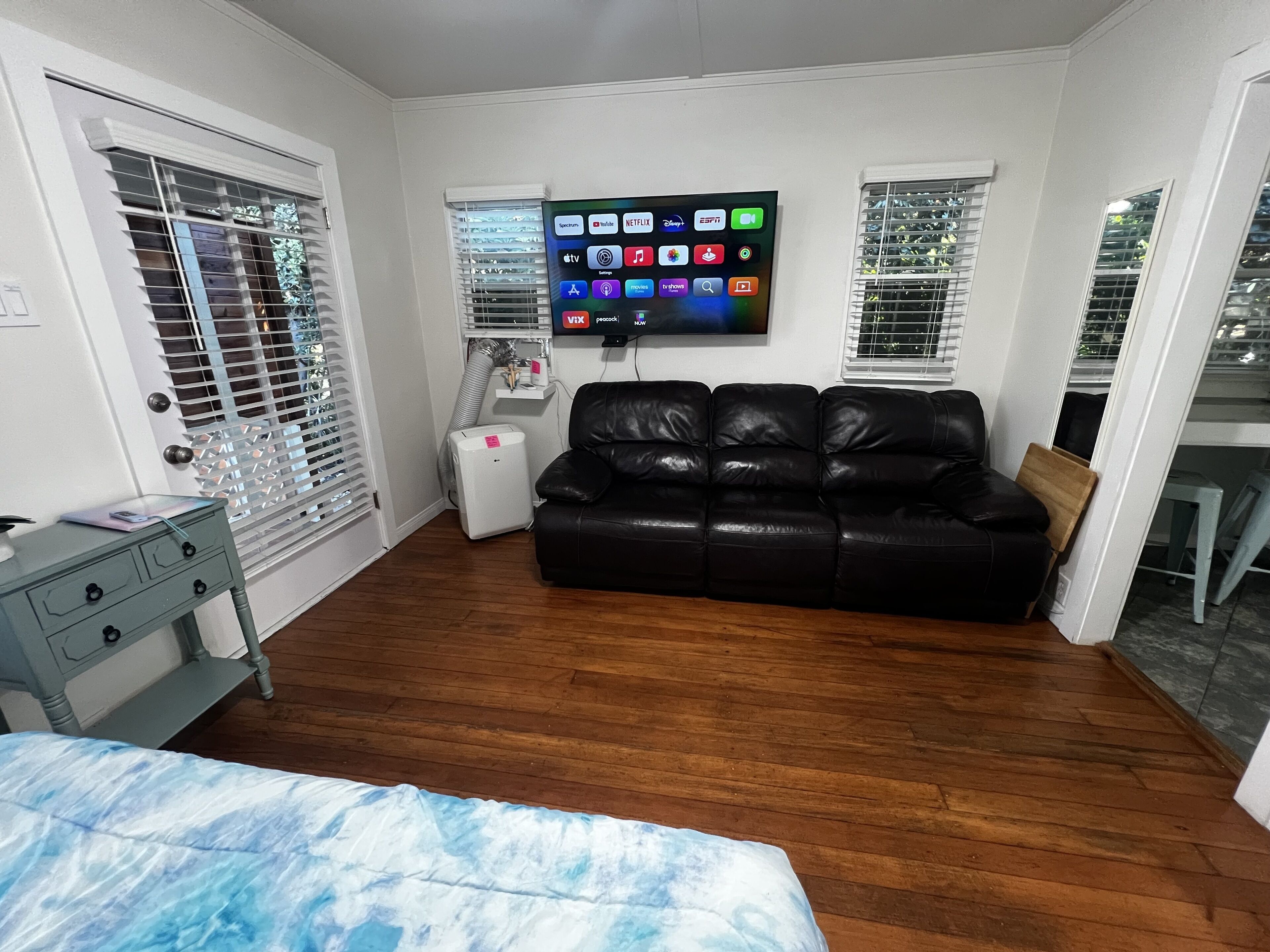 1 bedroom, desk, iron/ironing board, free WiFi