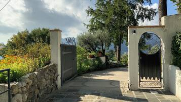 Overnatningsstedets område