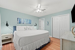1 chambre, fer et planche à repasser, Wi-Fi gratuit, draps fournis