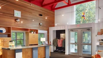 Pemandangan dari hartanah