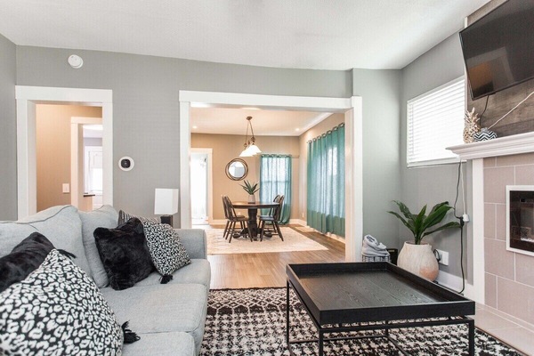 Smart TV, fireplace, offices