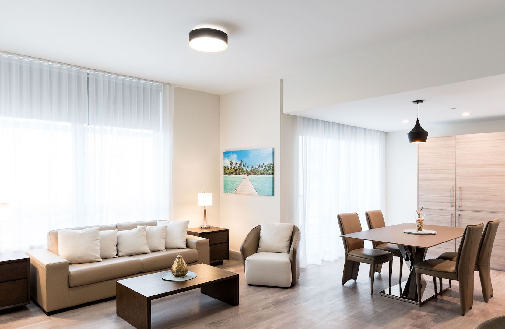 COSTA HOLLYWOOD RESIDENCES A