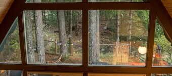 Beautiful, Cozy, Riverfront A-Frame Cabin+Hot tub