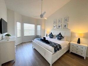 3 soverom, strykejern/-brett, wi-fi (inkludert) og sengetøy