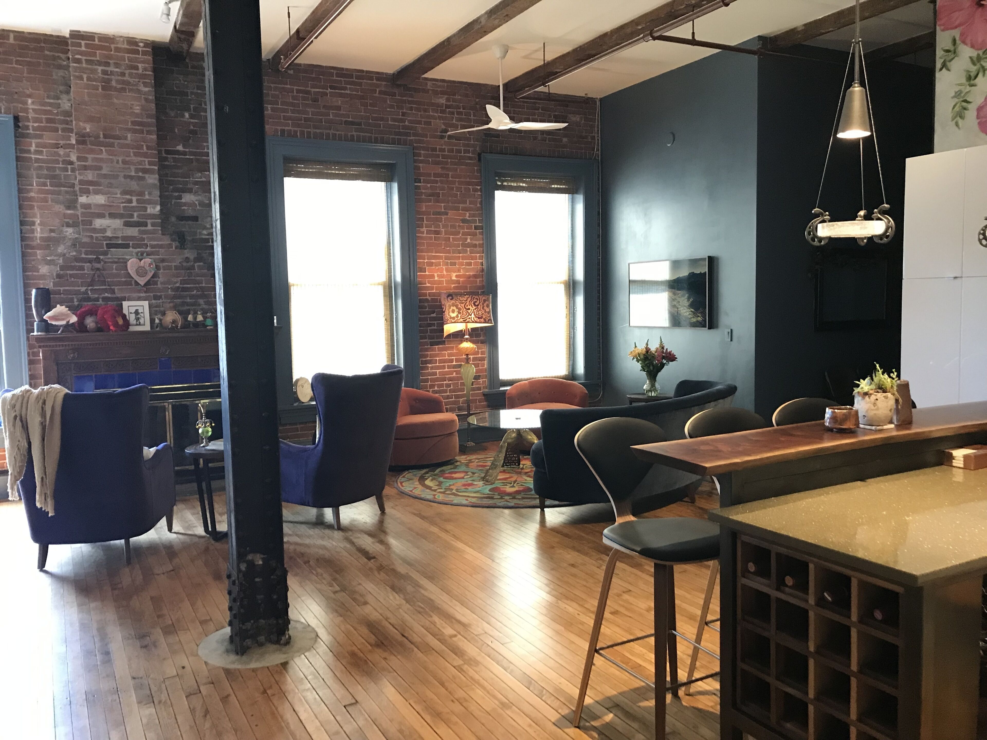 Luxurious 2 Bedroom Loft in Portland’s Art District