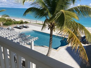 Property grounds - 
BEAUTIFUL BEACH HOUSE ON  TAR BAY  HEATED POOL ,  BAR & GRILL (Exuma)