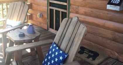 Fisherman's Dream Cabin 4 ON THE RIVER!!!!!