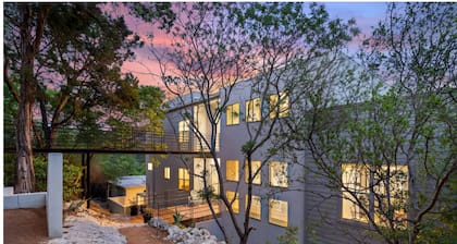 Wild Basin - 10 Min DT - Heated Pool/Spa -Included/Sport Court/Pickleball/ Views