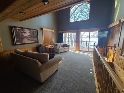 Lake home off season Sept to May. 