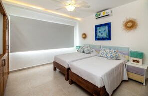 In-room safe, iron/ironing board, free WiFi, bed sheets - Nicole ApartHotel (Las Terrenas)