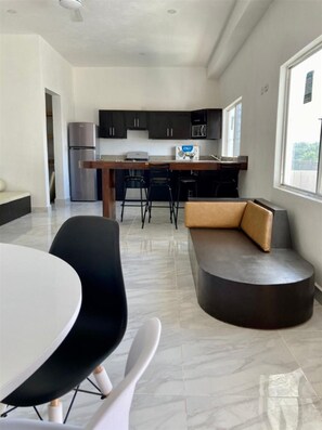 Smart TV de 42 pulgadas con canales por cable y televisión 