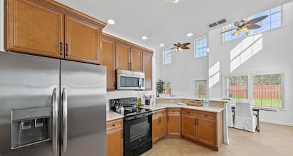 5bd/4.5bth with beach access - TPC/Sawgrass/Mayo/PVIC - close to everything!