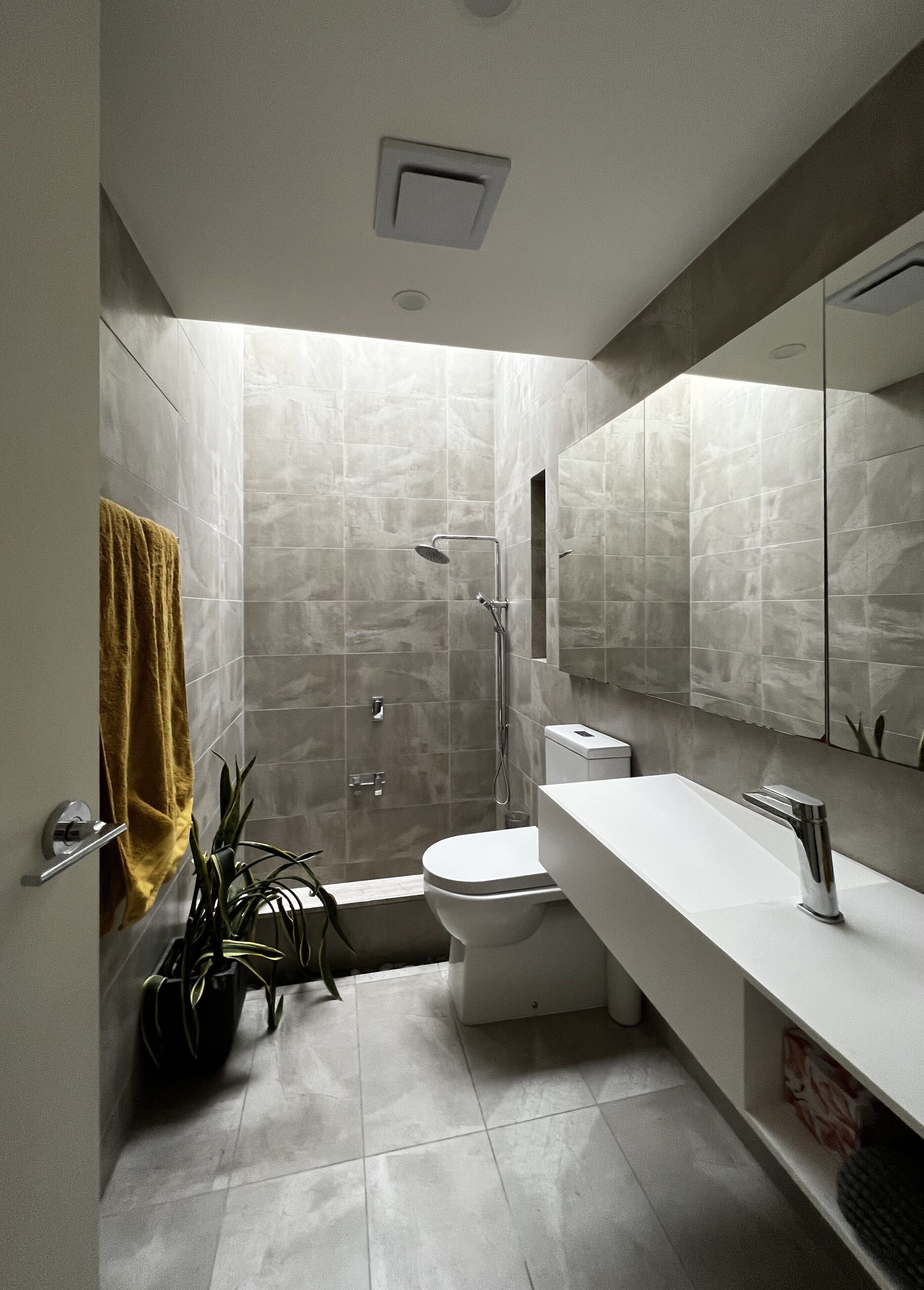 City Views In Brighton East — image 24