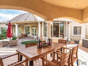 Outdoor dining - 3MILLION$ LUXURY MANOR+SPORTCOURT+THEATER+GYM+GOLF (Phoenix)