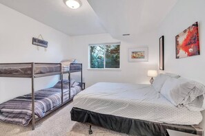 2 bedrooms, desk, iron/ironing board, travel cot
