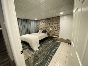 6 Schlafzimmer, Schreibtisch, Bügeleisen/Bügelbrett, kostenloses WLAN