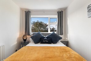 4 bedrooms, WiFi