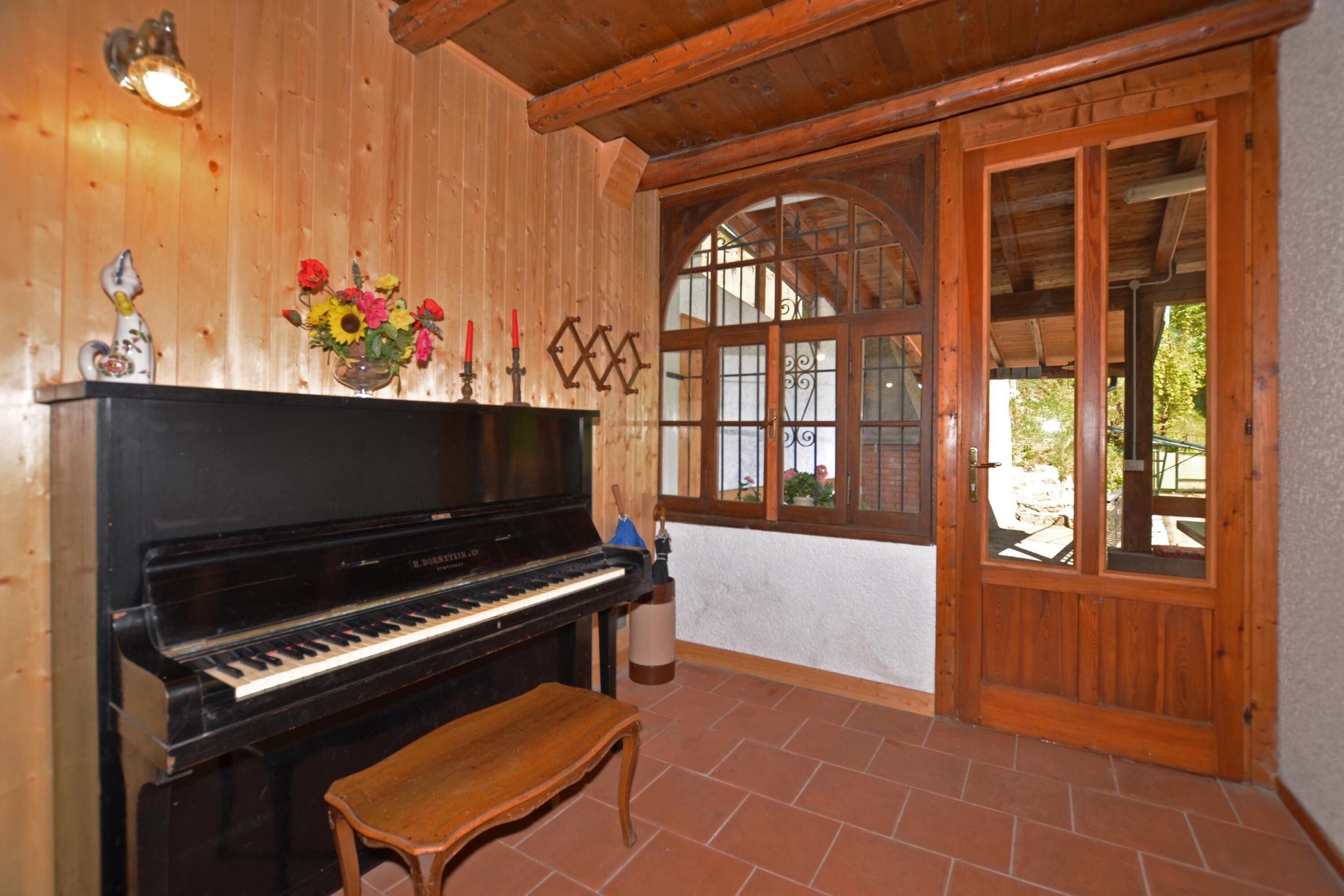 Rumah Keluarga, beberapa kamar, tepi gunung (Casa Busso) | Interior
