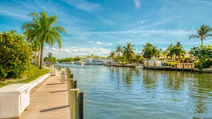 Lake - Mariner Pointe 522 (Sanibel)