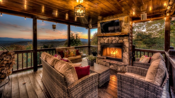 House, 3 Bedrooms | Living room - Eagles Rising by Escape to Blue Ridge (Mineral Bluff)