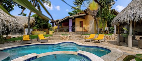 Villa (5 Bedrooms) | Façade de lâhĂ©bergement