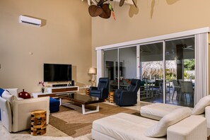 Villa (4 Bedrooms) | Área de sala de estar