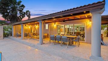 House (3 Bedrooms) | Kemudahan hartanah