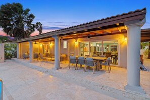 Property amenity - Golfcourse Tropical Guest House Private Pool in Tierra del Sol! (Noord)
